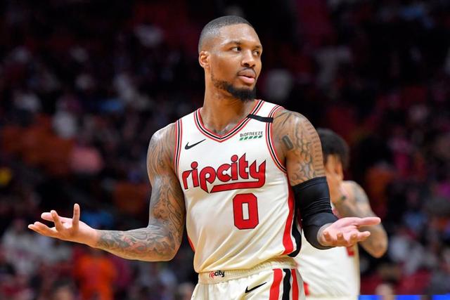 杜锋:在五棵松比赛很困难 希望所有球员都健康